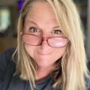 Meet your Posher, Gretchen